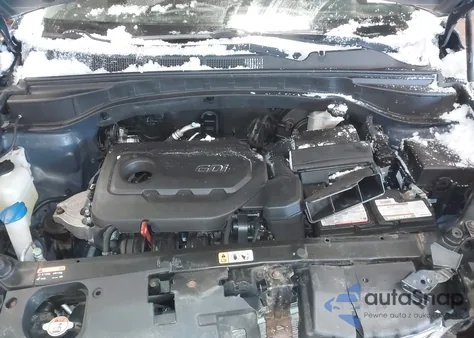 2017 Hyundai Santa Fe Sport 2.4L z USA, uszkodzony, nr VIN 5XYZTDLB4HG398757